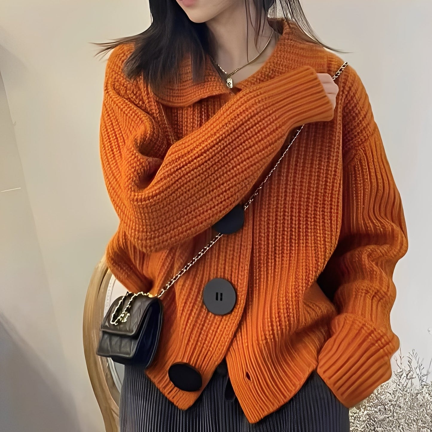 Alannah - Trendige Damenjacke mit großen Knöpfen