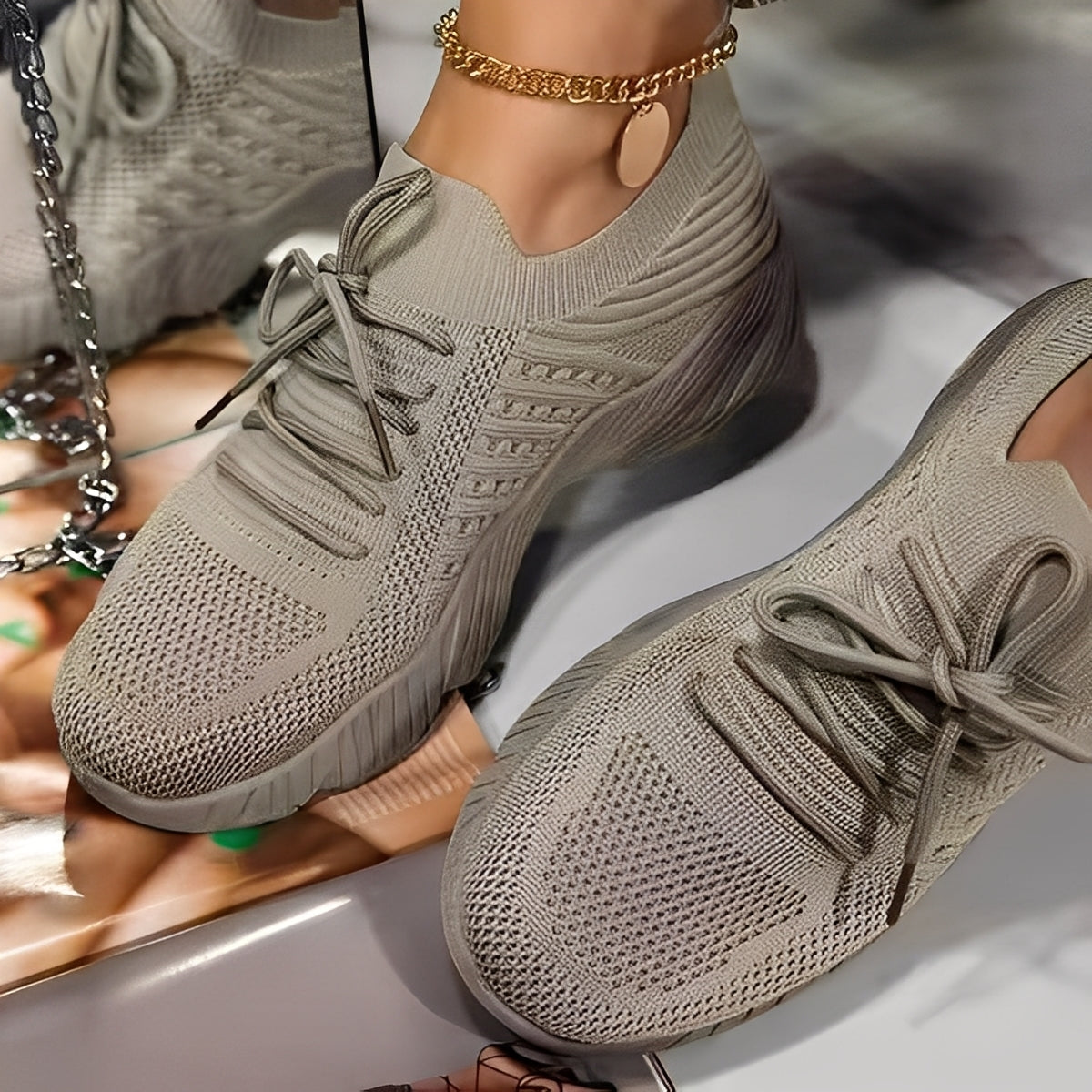 Eleanore - Freizeitschuhe für Damen mit robusteren Gummisohlen
