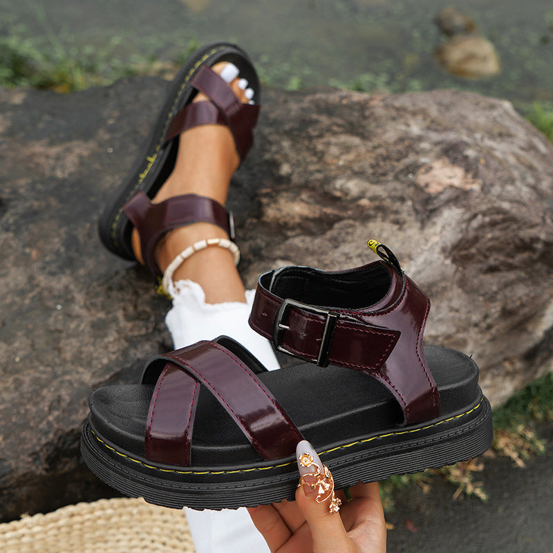 Laurelle - Stylische römische Sportsandalen mit Damen-Schnalle