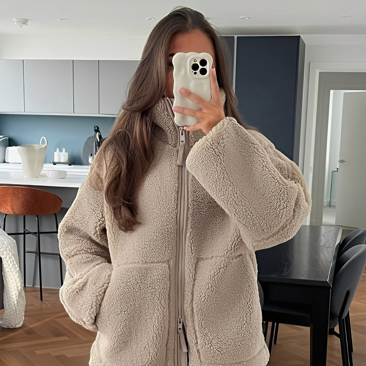 Quincy - Bequemer Damen-Wollmantel mit hohem Kragen