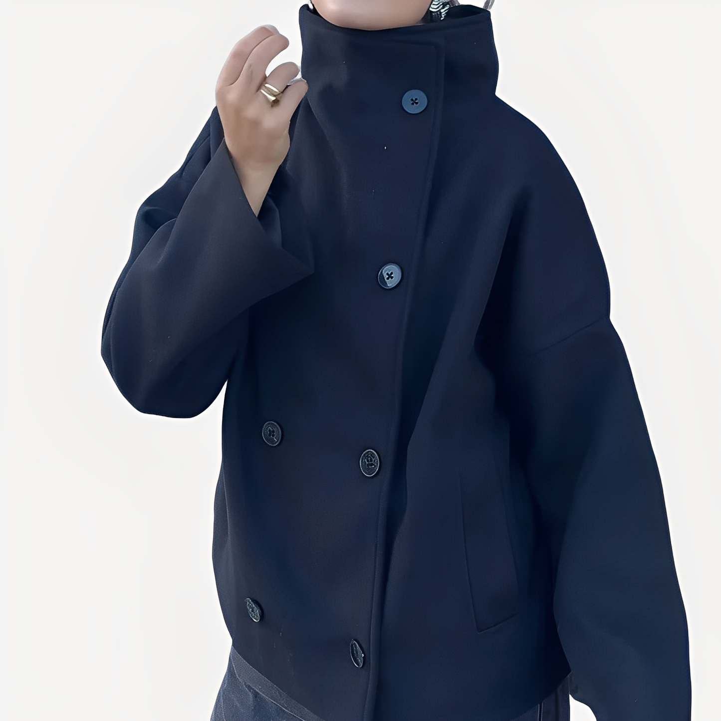 Carolyn - Schicke Damenwolljacke mit einem Knopf