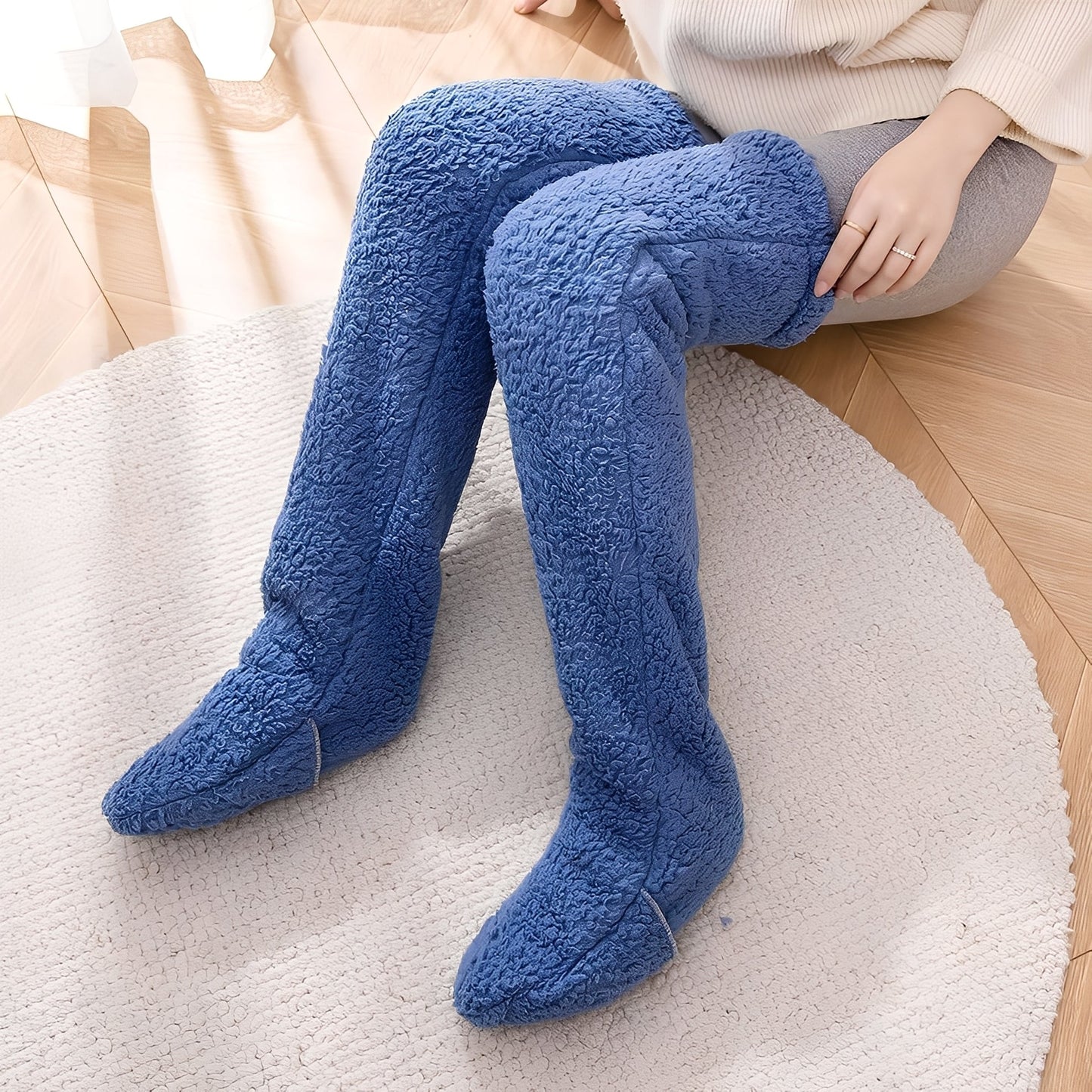 Camellia - Kuschelige, kniehohe Wintersocken für Damen