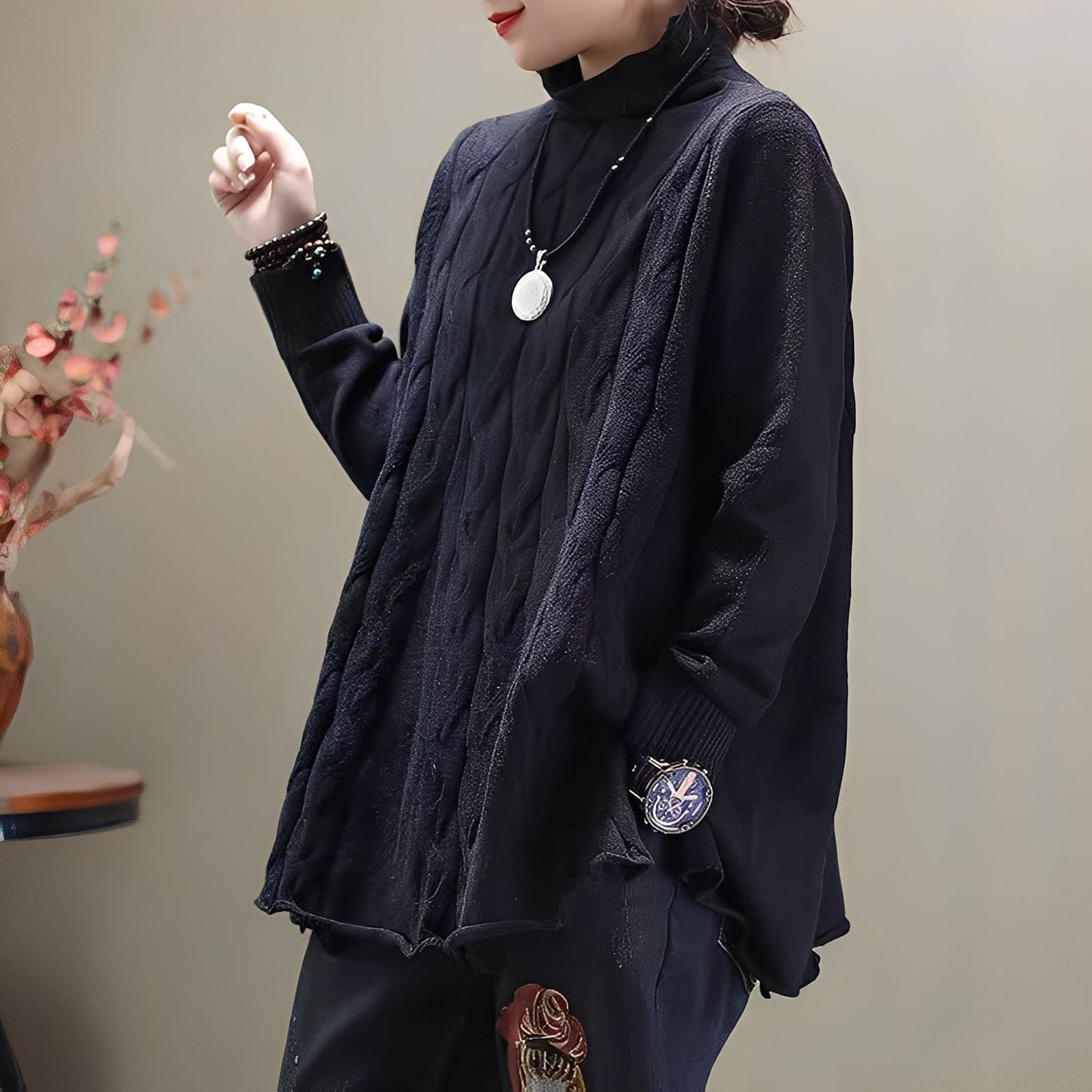Merla - Bequemer Damenpullover mit Rollkragen und Seitenschlitz