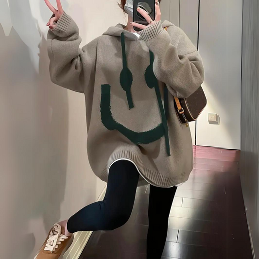 Ephah – Kuscheliger Smiley-Pulli mit Aufdruck