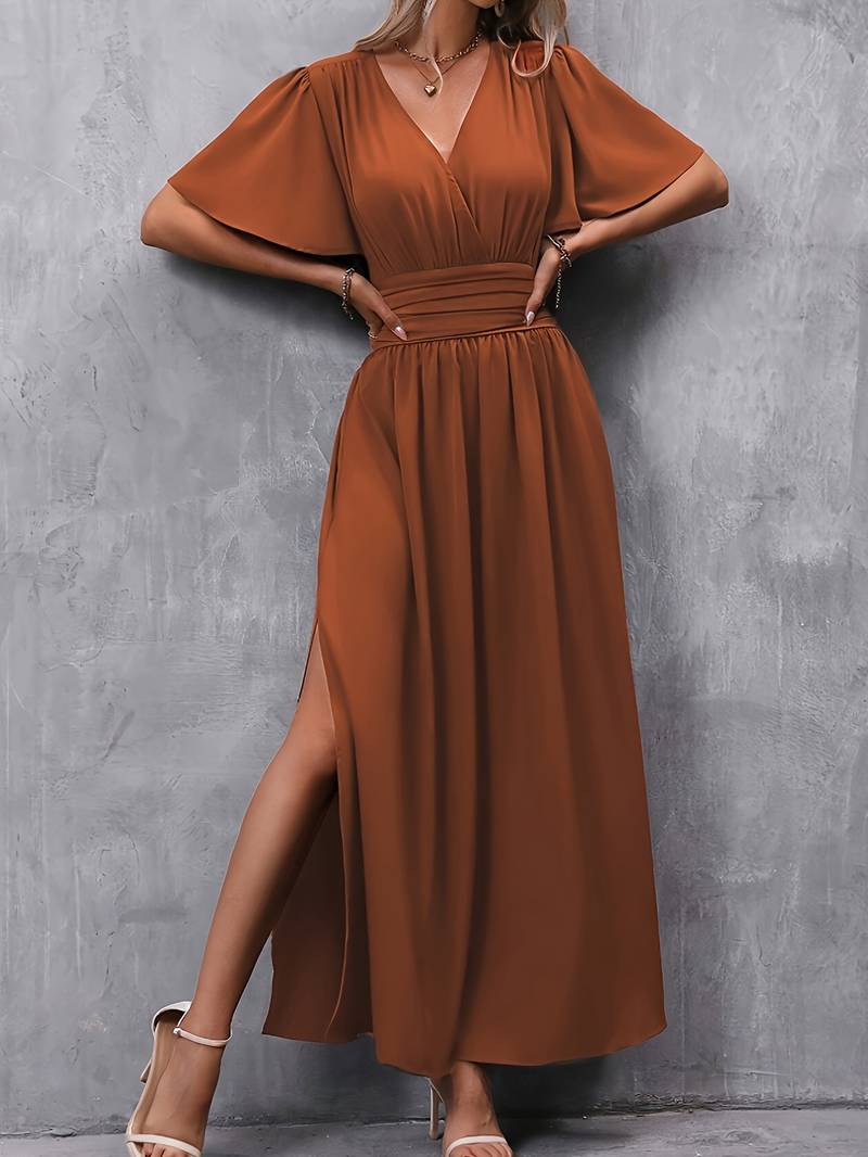 Juliette – Damenkleid mit Rüschkragen und geraffter Taille