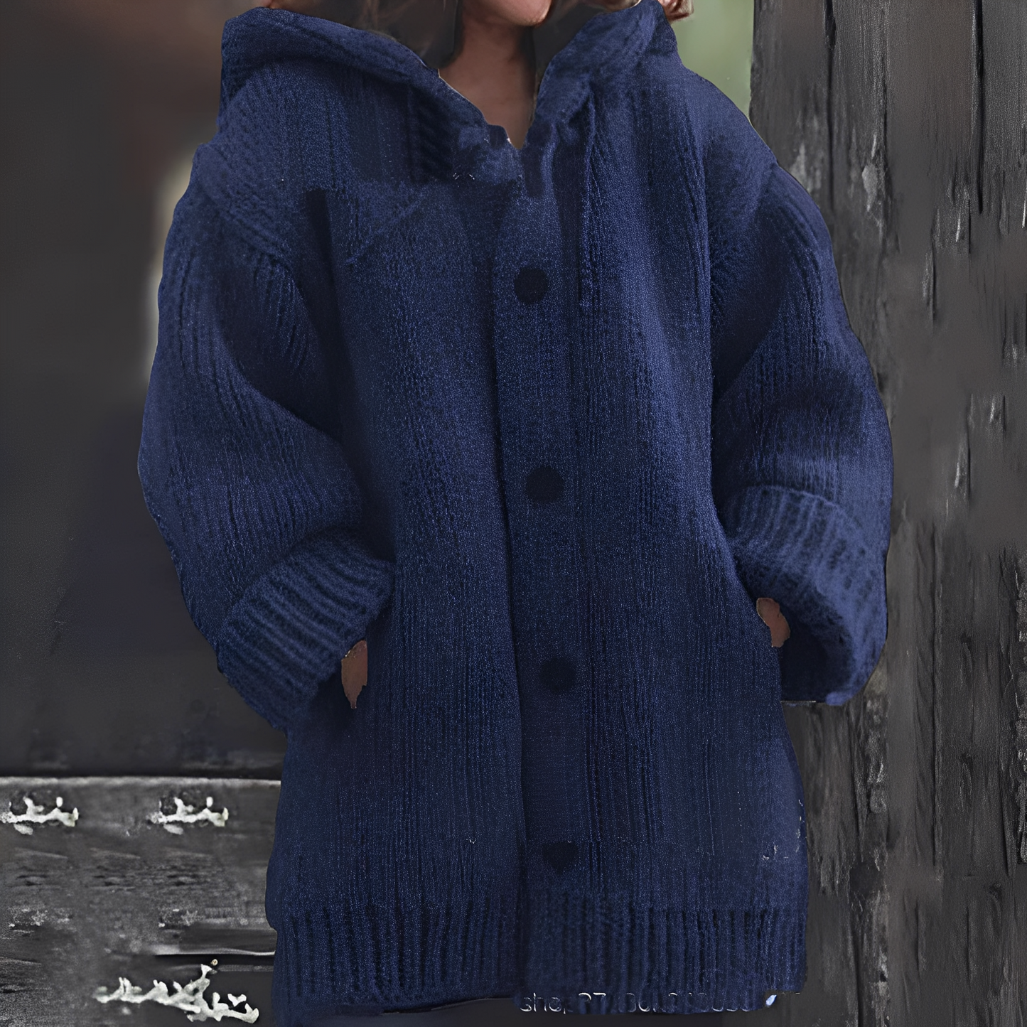 Jaqueline - Gemütliche Damenjacke aus Strick mit Kapuze