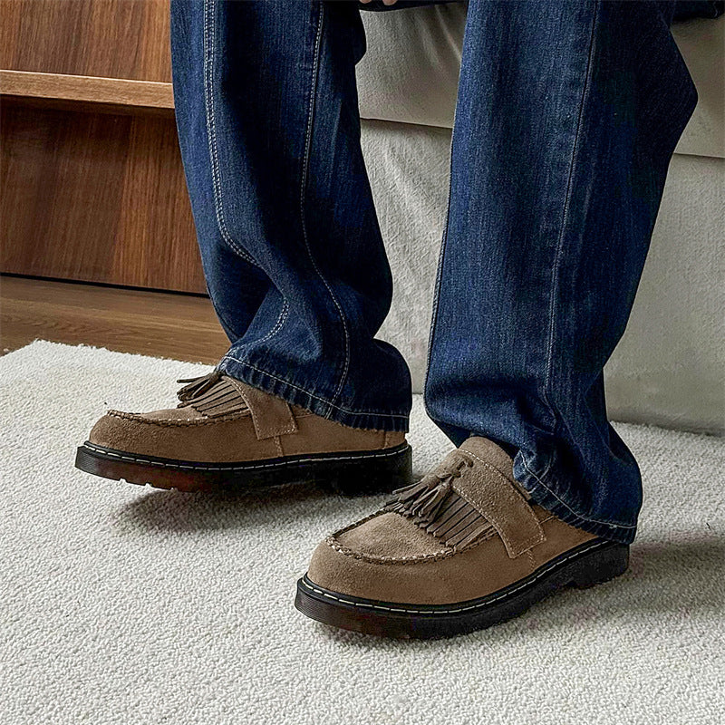 Milton - Moderne Herren-Wildlederslipper mit Quasten
