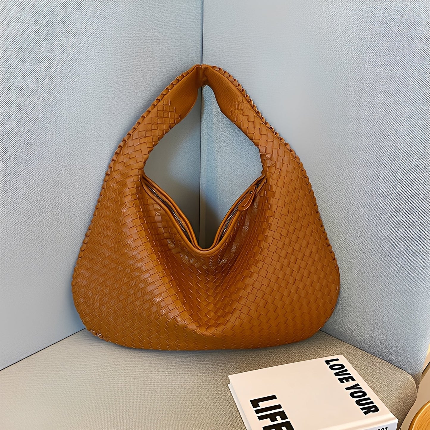 Paulina - Schicke, handgemachte Damenhandtasche