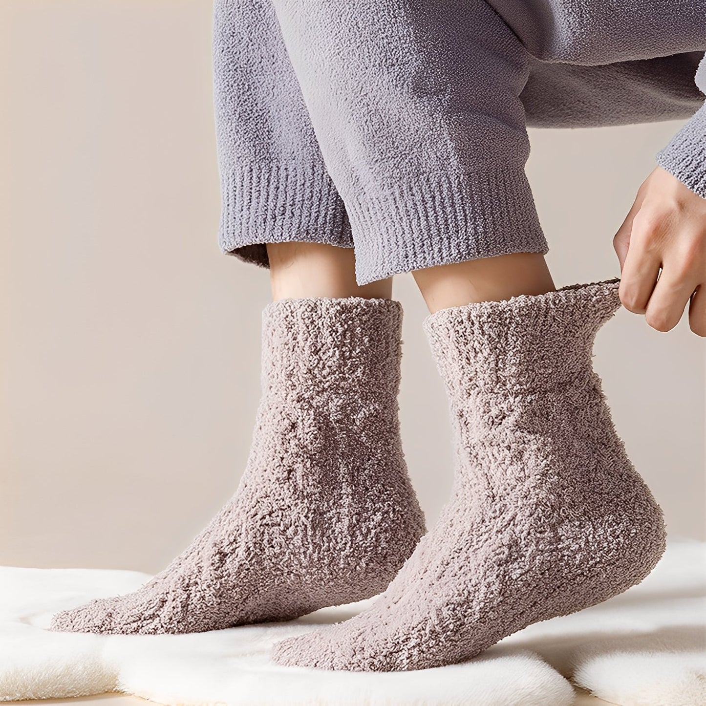 Neely - Vielseitige, wärmende Samt-Fleece-Socken