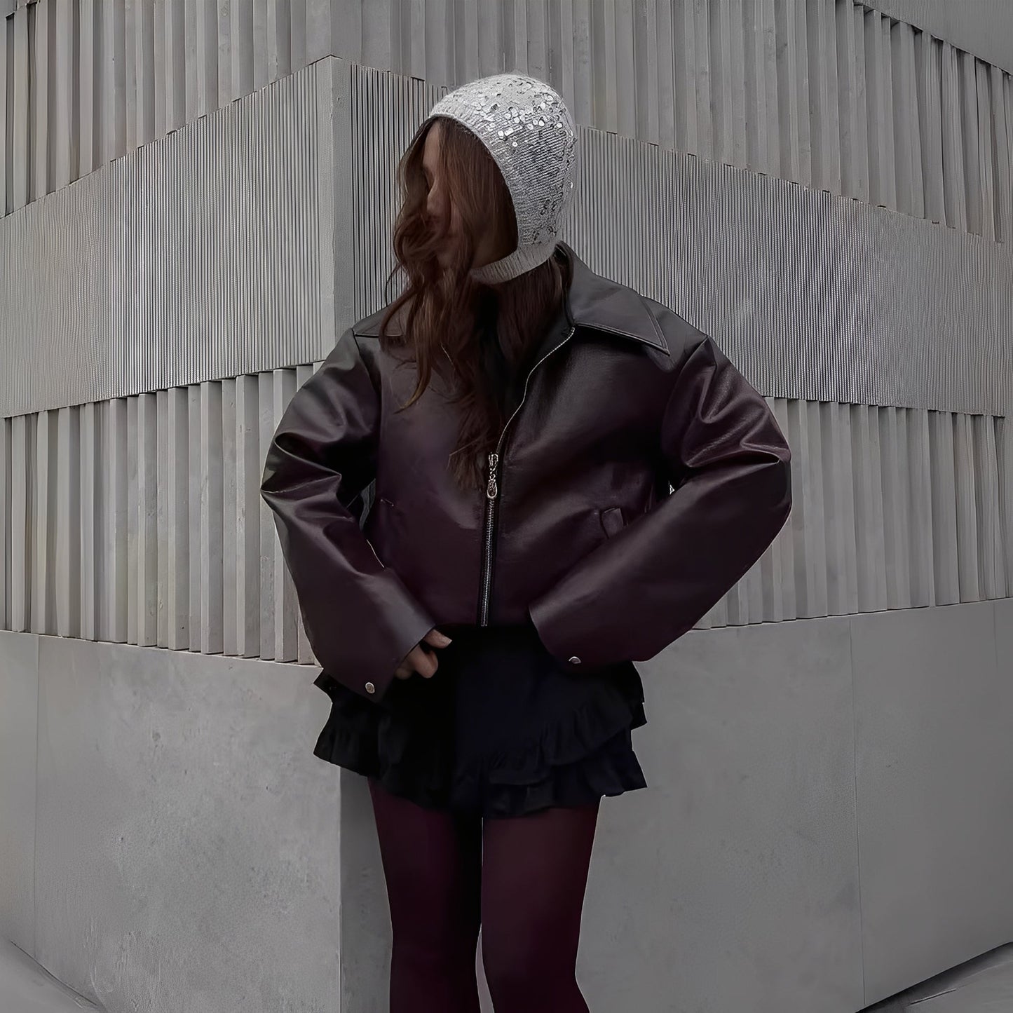Lesley - Trendige Damenjacke aus Lederimitat mit Zipper