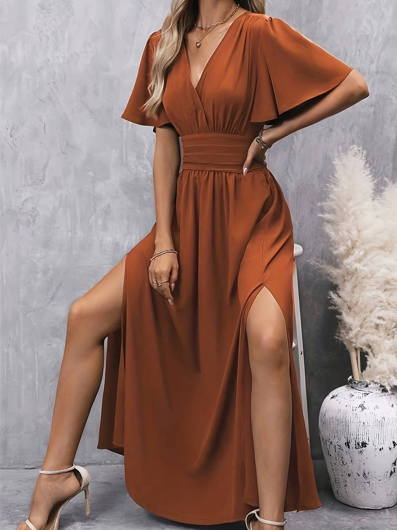 Juliette – Damenkleid mit Rüschkragen und geraffter Taille