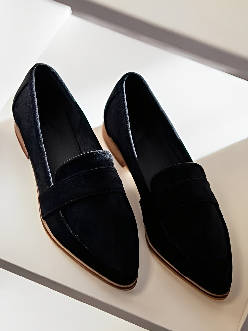 Christal - Elegante spitze Wildleder-Slipper für Frauen