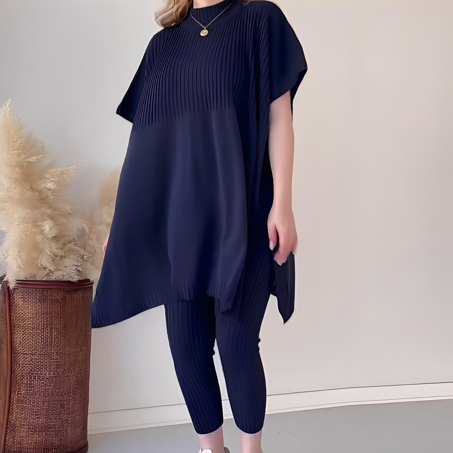 Roxanna - Gemütliches, locker geschnittenes Damen-Strickset aus zwei Teilen