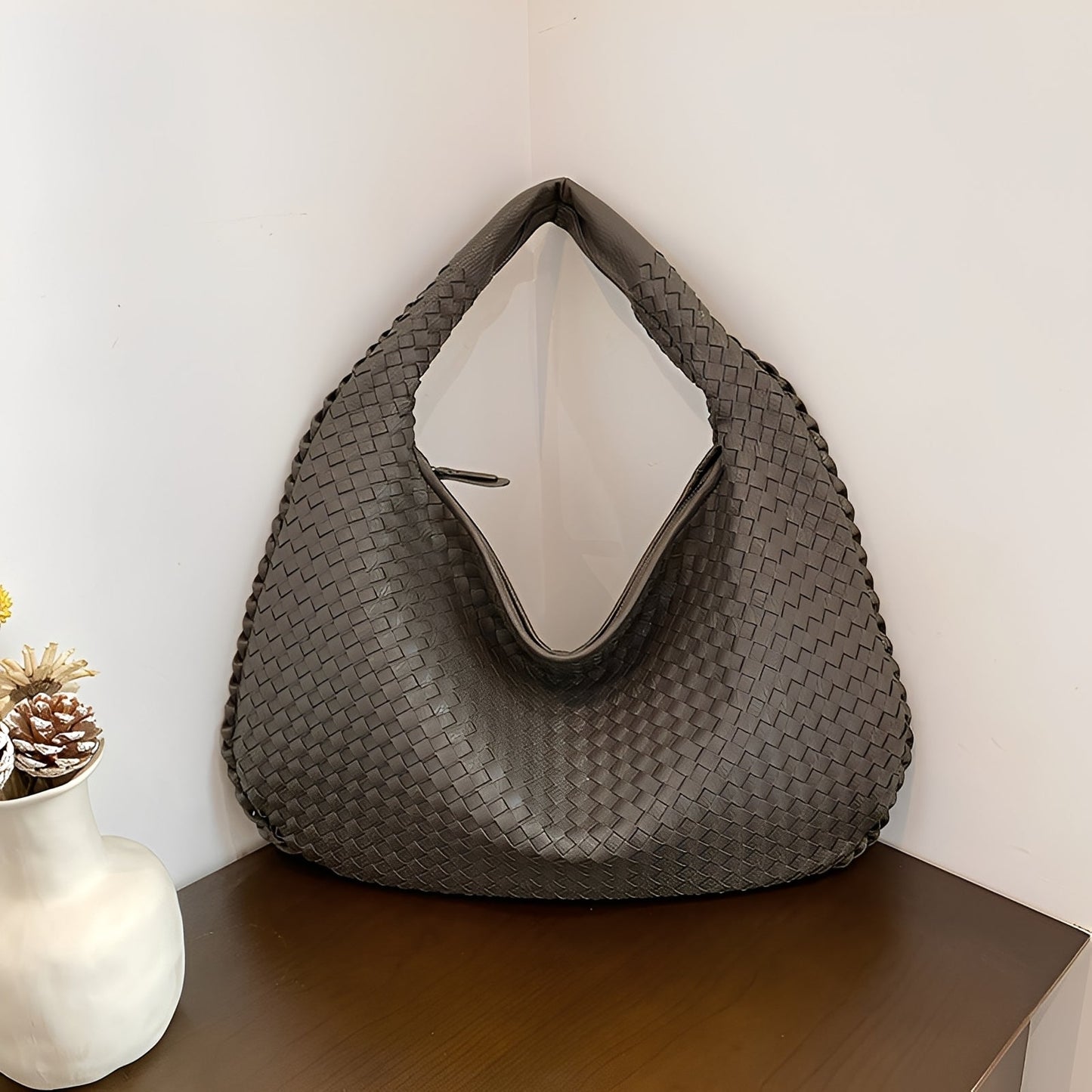 Paulina - Schicke, handgemachte Damenhandtasche