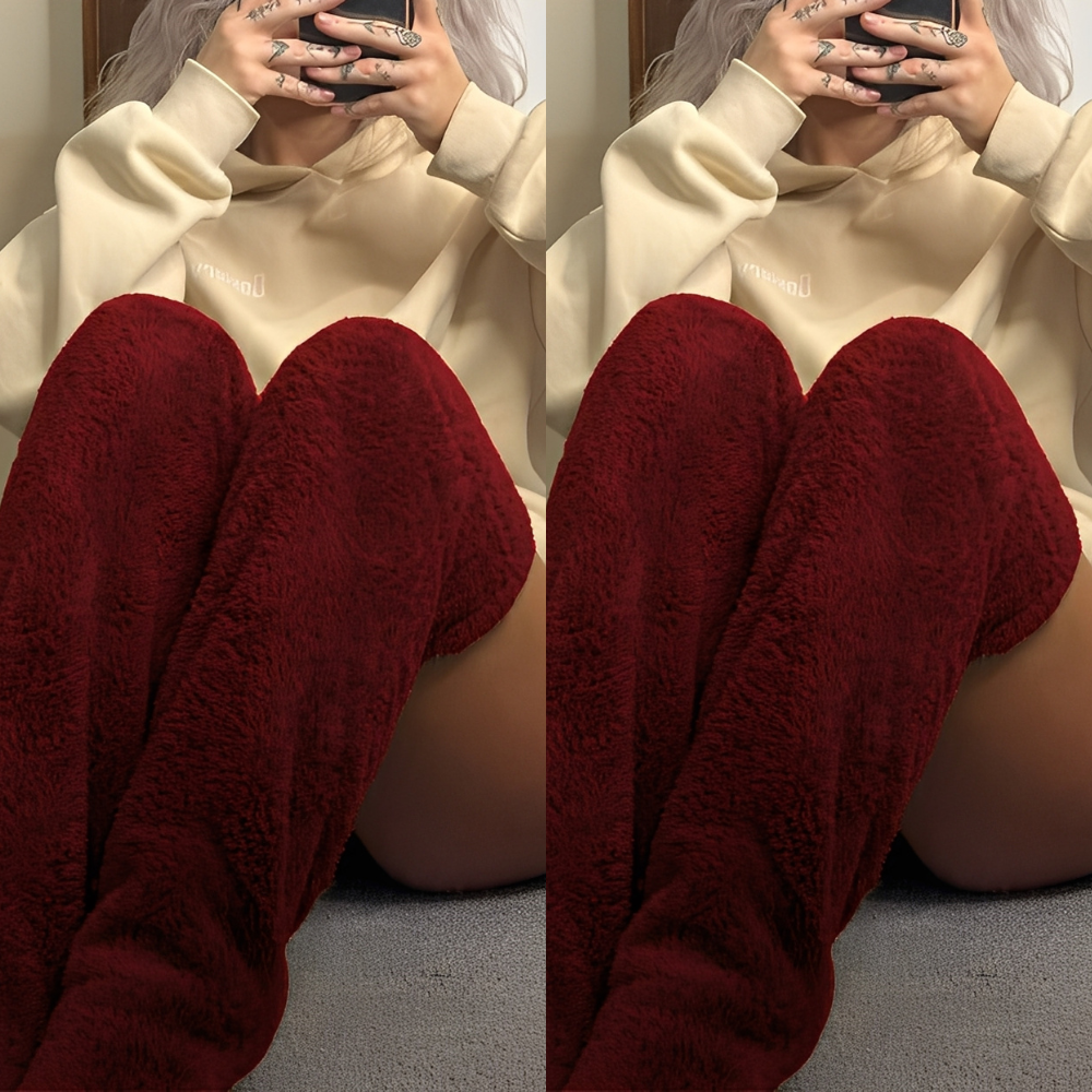 Camellia - Kuschelige, kniehohe Wintersocken für Damen