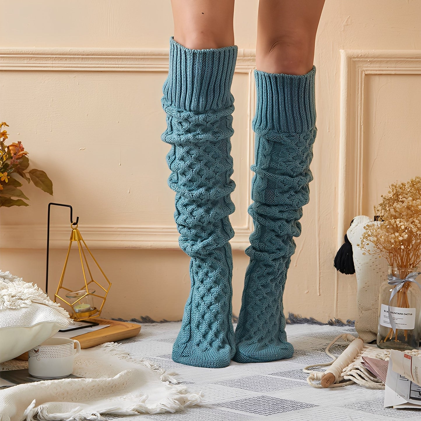 Jillian - Warme, elegante, lange Wollsocken für Damen