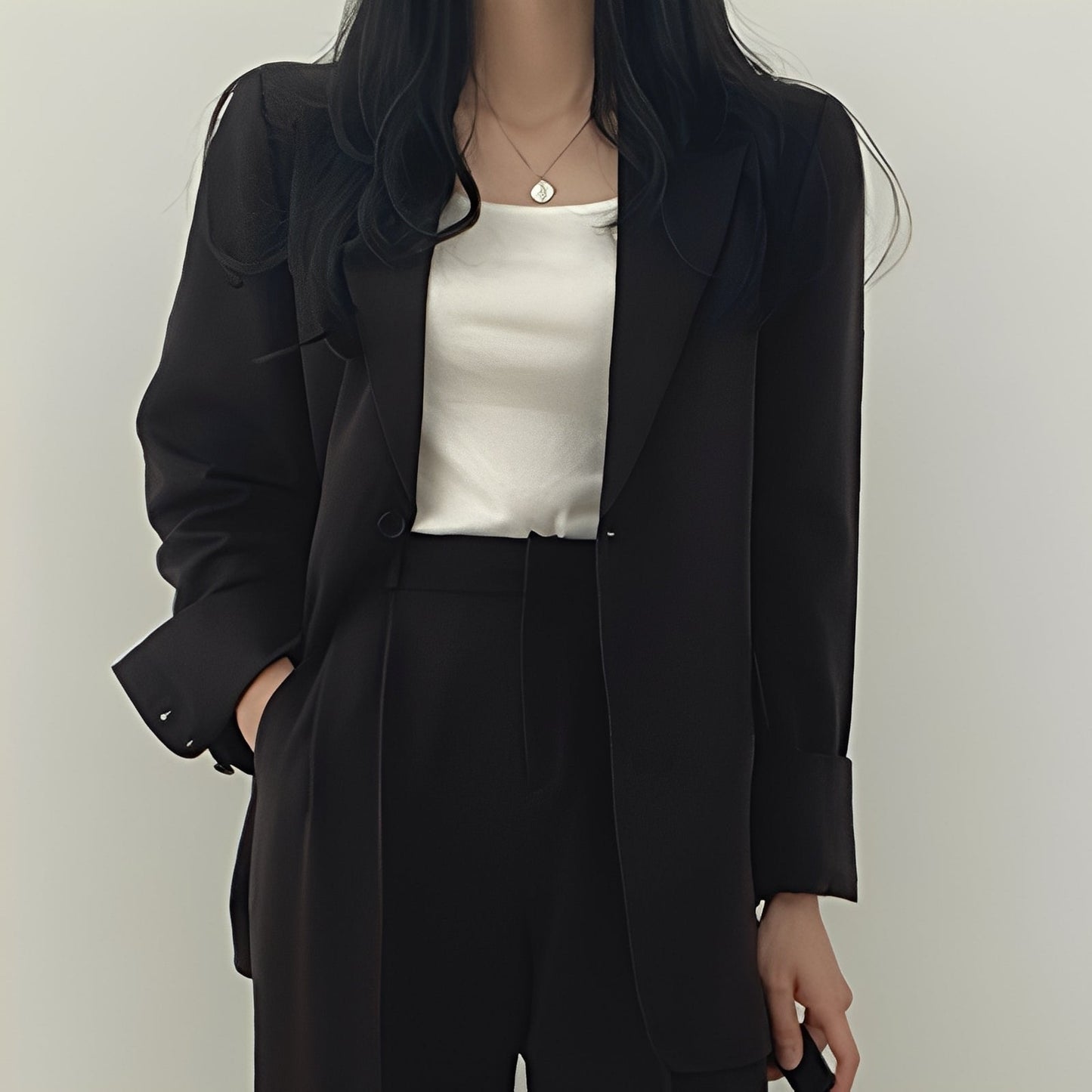 Alethea - Elegantes Set mit entspannter Jacke und Hose für Damen