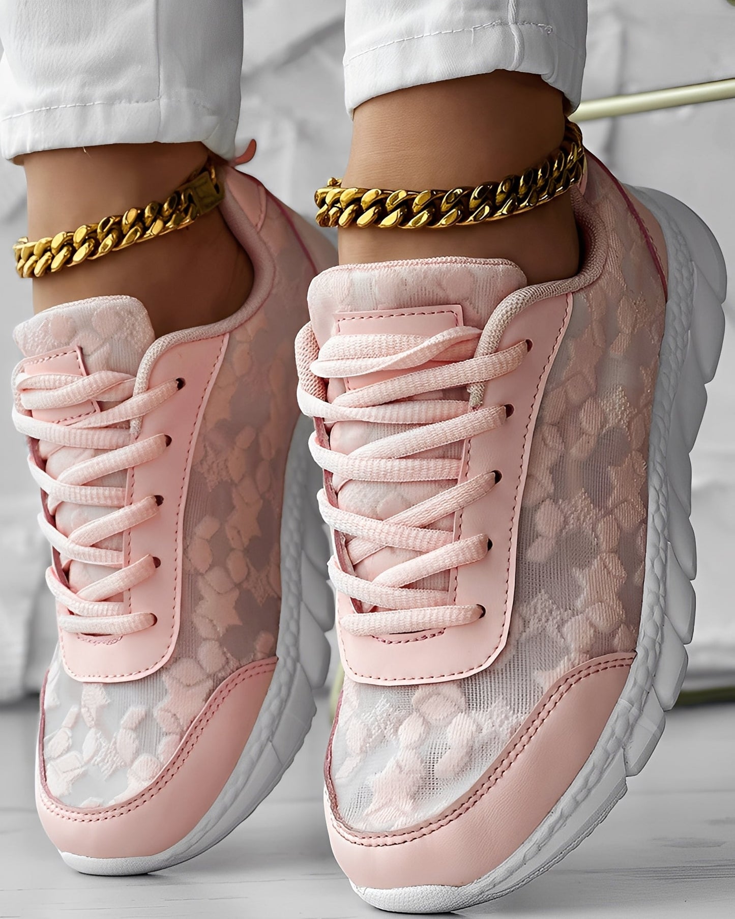 Elisabeth - Bequeme, luftige Schuhe für Damen mit Blumenmotiven