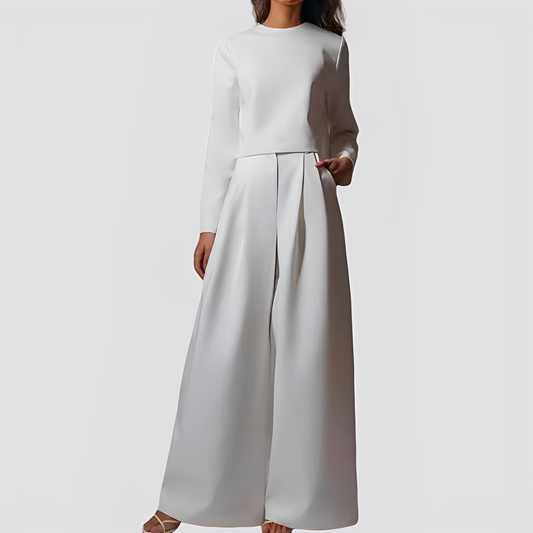 Joslyn - Gemütliches, legeres Frauen-Outfit