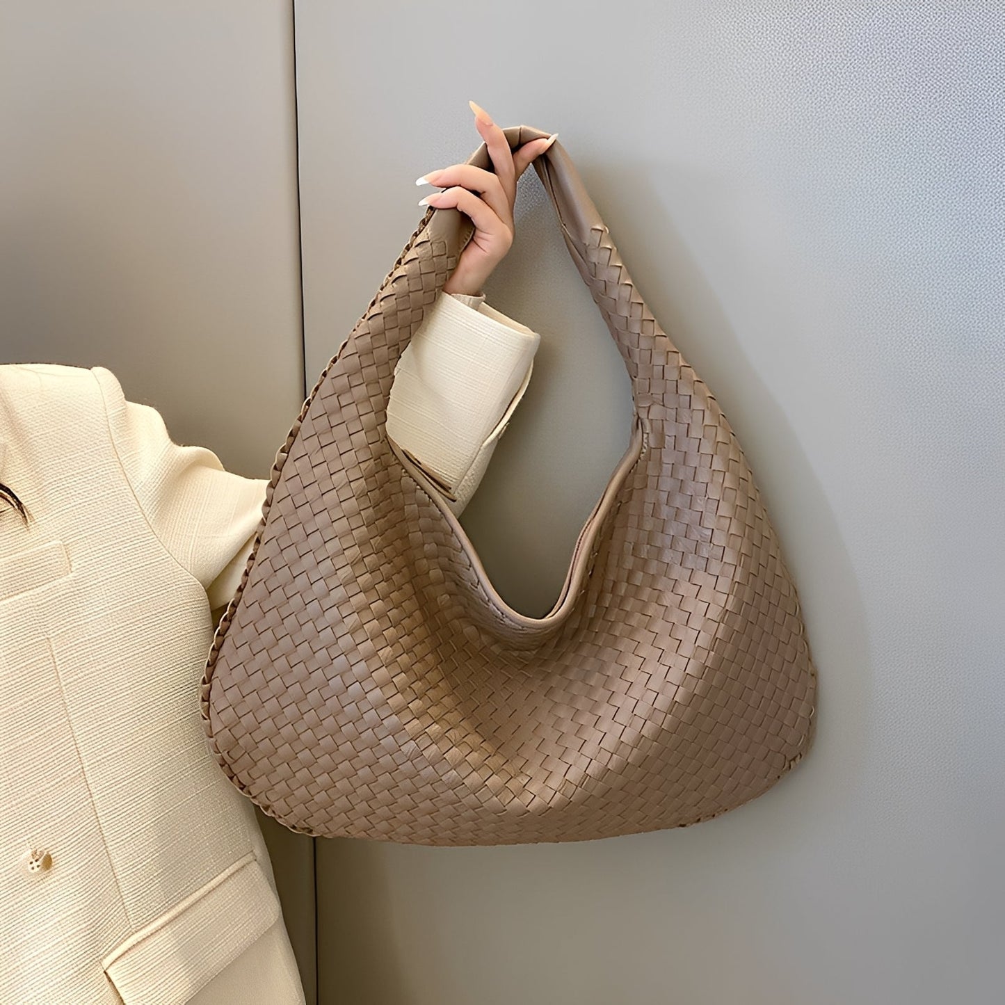 Paulina - Schicke, handgemachte Damenhandtasche