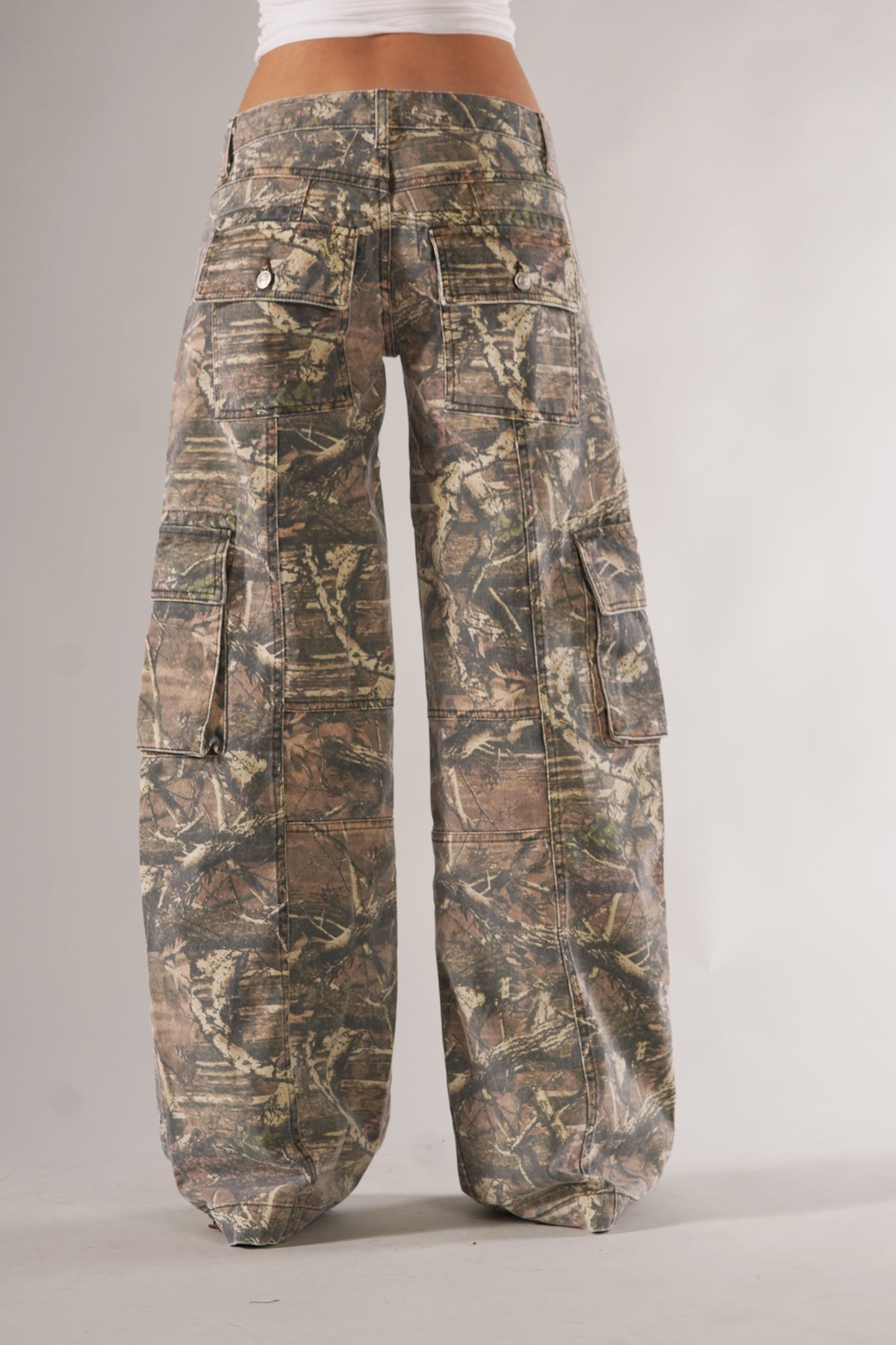 Odette – Unisex-Cargohose mit Tarnmuster
