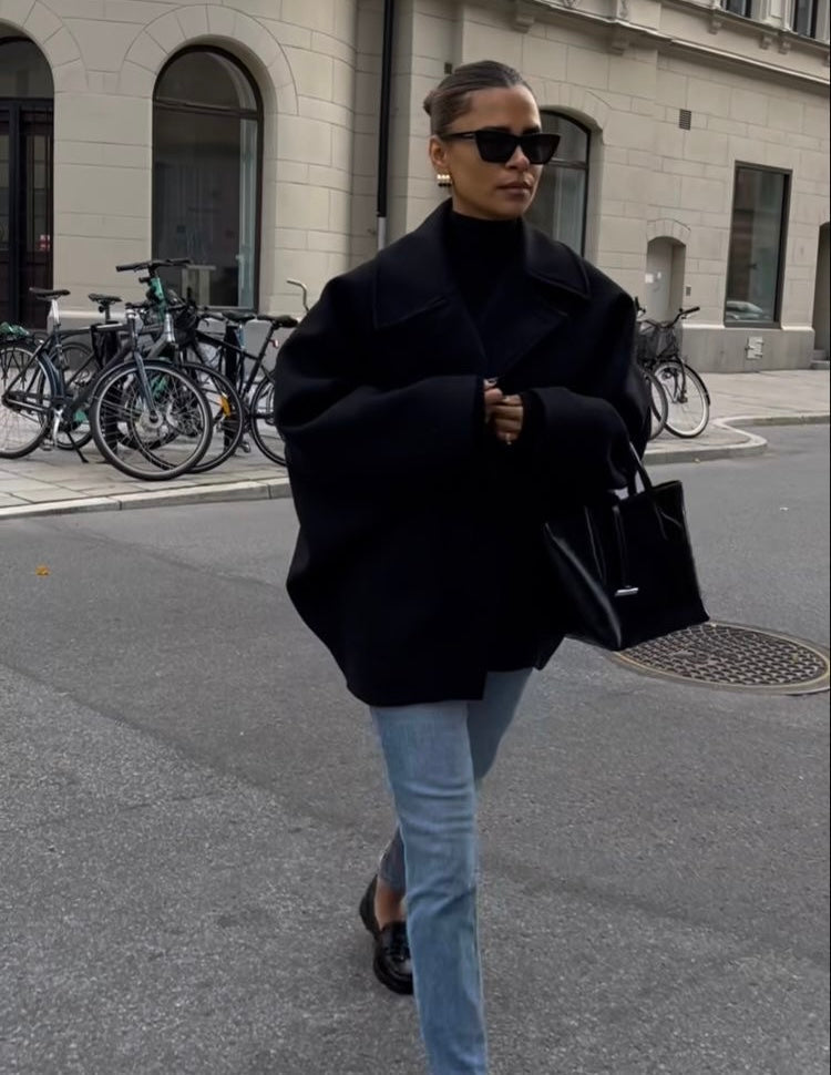 Elena – Oversize-Mantel aus Wollmischung Doppelreihig