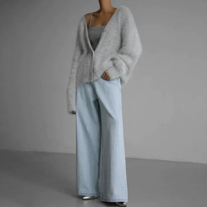 Isabelle – Flauschiger & Eleganter Cardigan