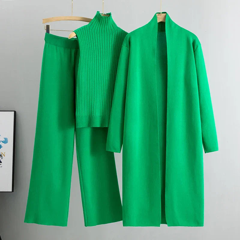 Zara – Bequemes dreiteiliges Winterset für Damen
