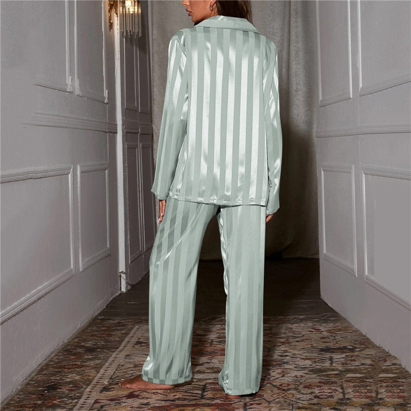 Sophia – Sanftes und Bequemes Luxuriöses Pyjama-Set für Damen