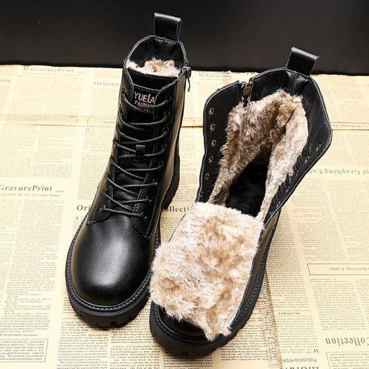 Delphine – Schwarze Winterstiefel aus Leder