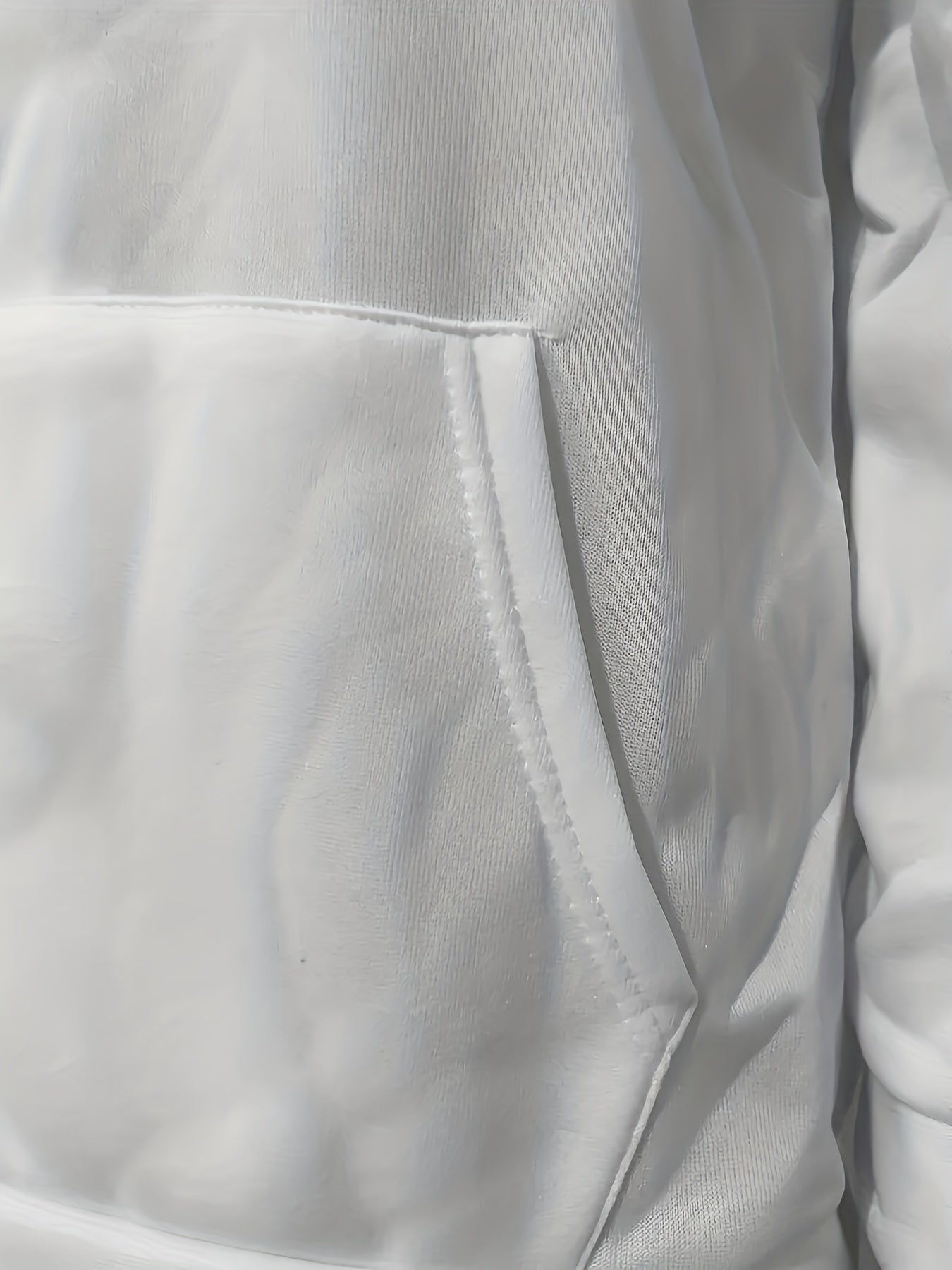 Ein Tag – Modischer Kapuzenpulli aus Baumwolle mit Statement