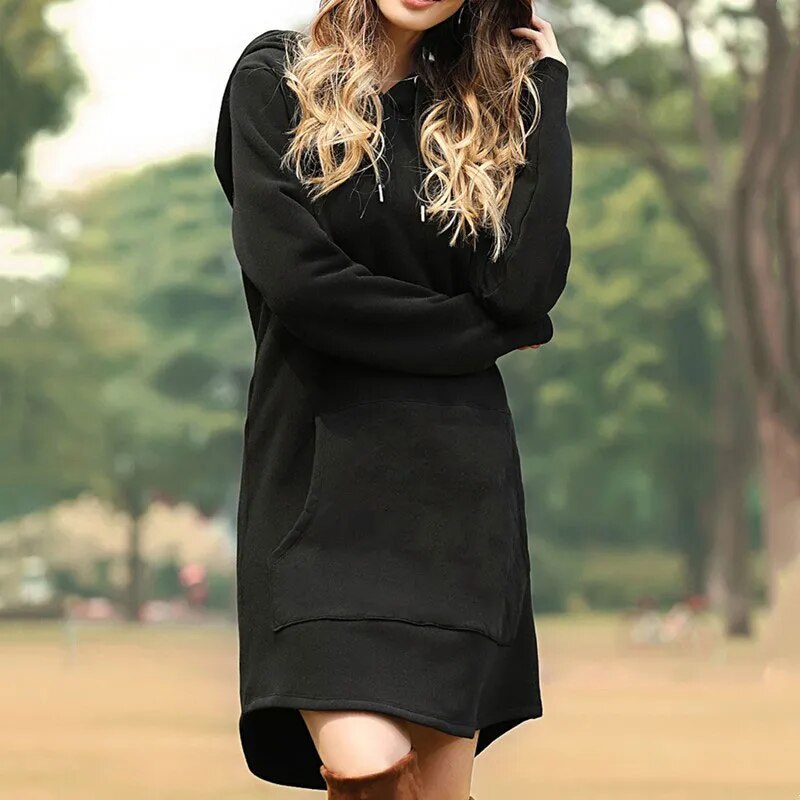 Juris – Langes Kapuzen-Sweatkleid
