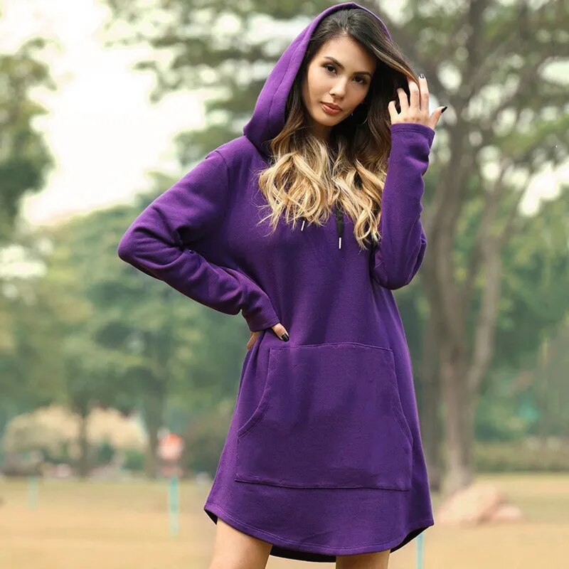 Juris – Langes Kapuzen-Sweatkleid