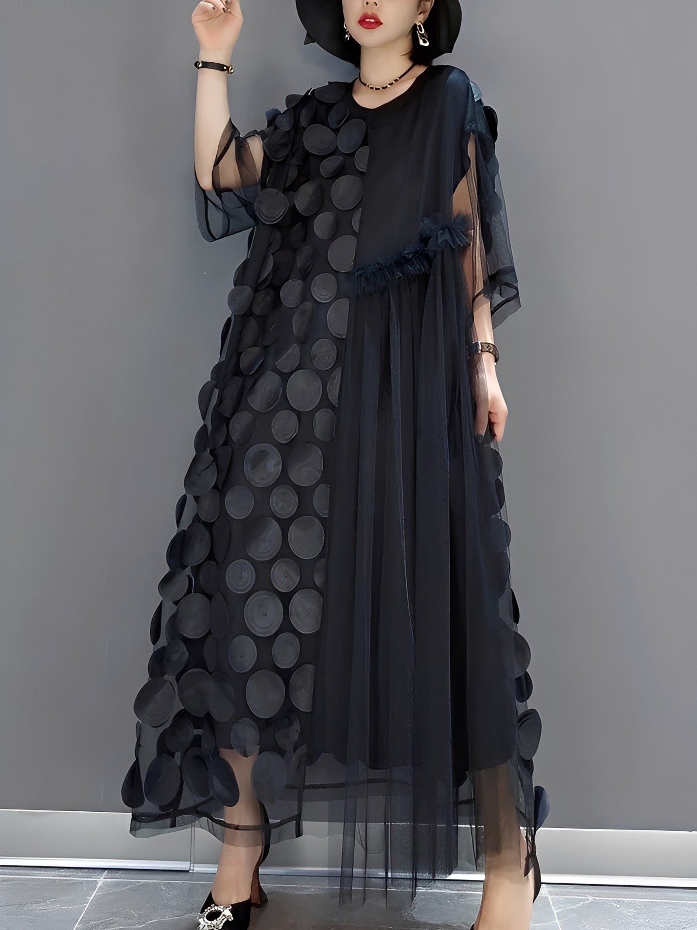 Kassandra - Stilvolles Damenkleid aus Tüll