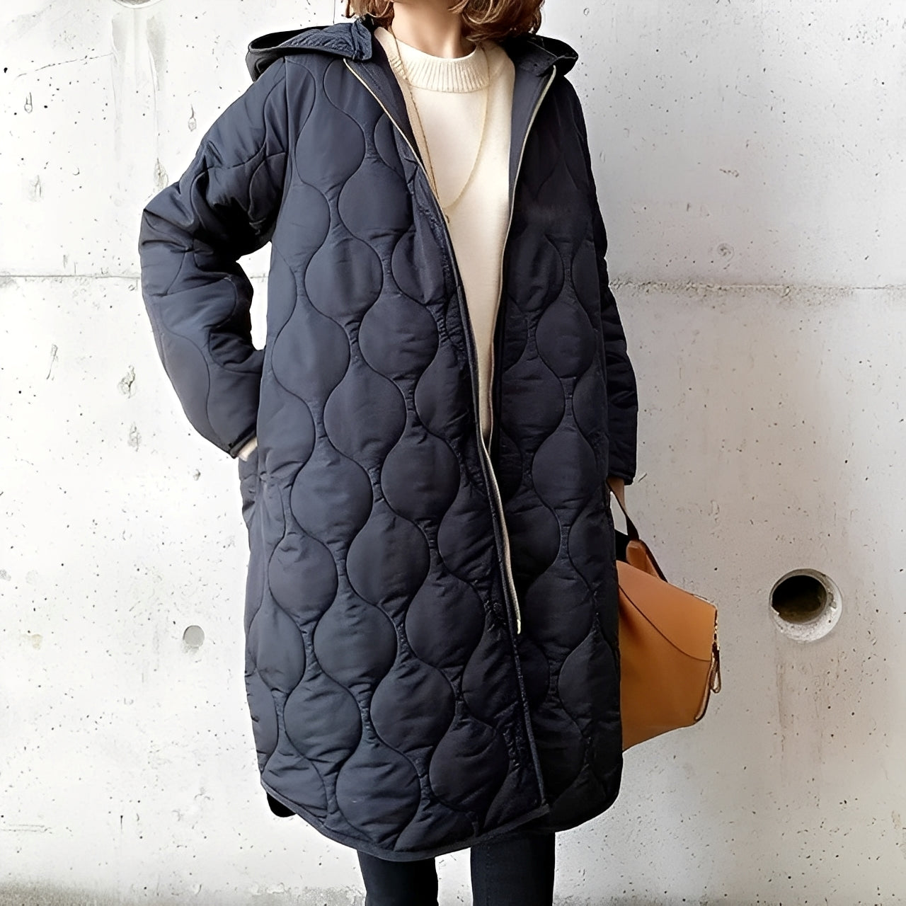 Priscilla – Bequemer Parka mit Kapuze und Design
