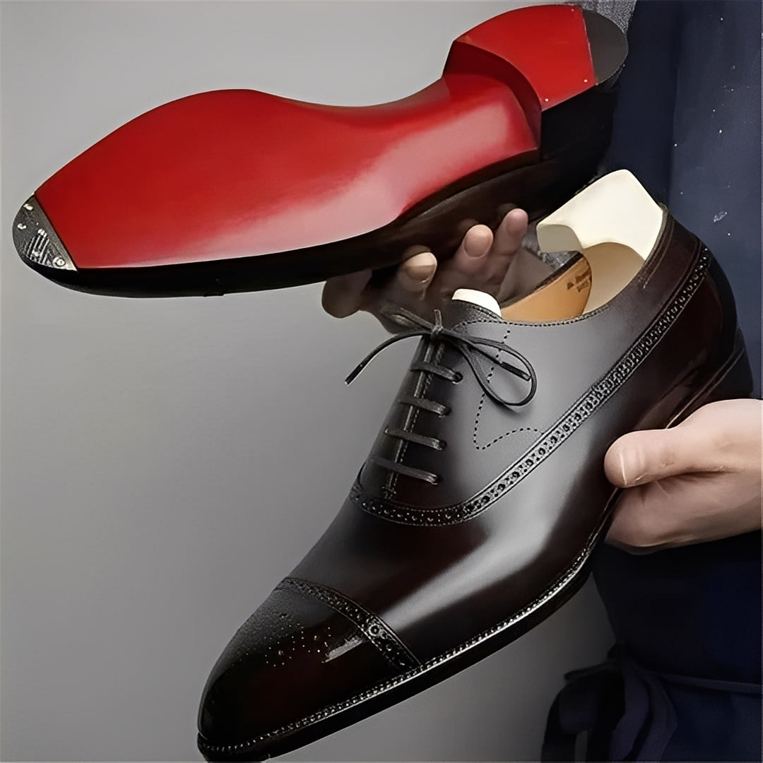 Fulton - Stilvolle formelle Lederschuhe für Herren mit Brogue-Verzierungen