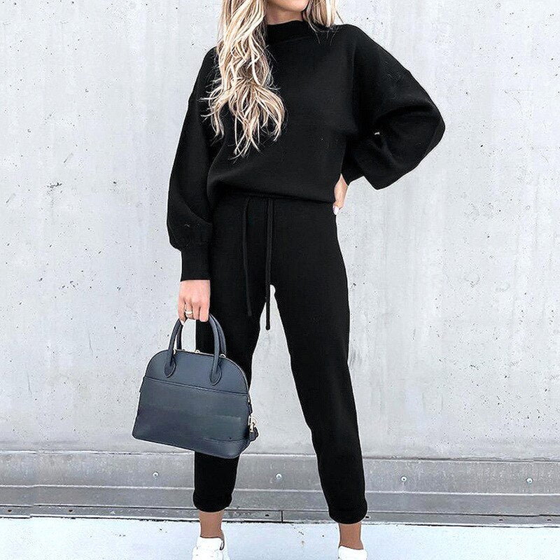 Hilda – Pullover und Hosen Kombination