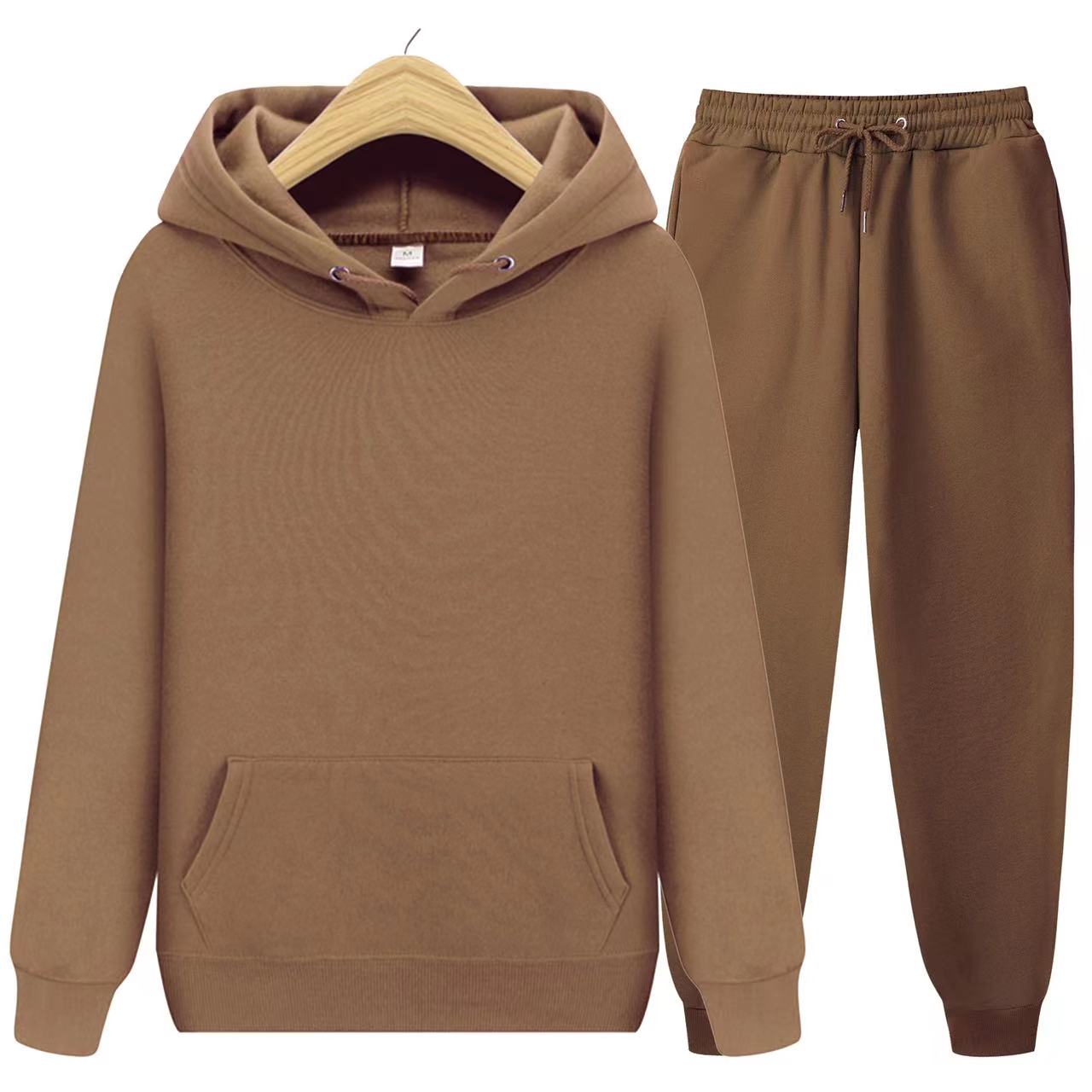 Robin – Unisex Kapuzenpulli & Jogginganzug