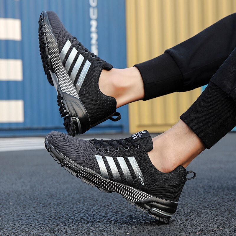 Lucien – Bequeme Laufschuhe für die Füße