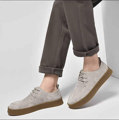 Sylvan - Elegante, flache Herrensneaker aus Wildleder