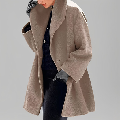 Natalia - Komfortable und schicke Wolljacke für Frauen