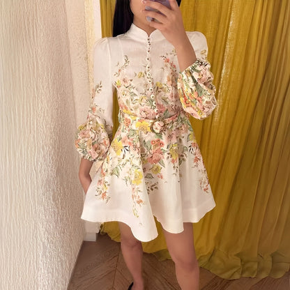 Debra - Schickes, kurzes Kleid für Damen mit Knöpfen