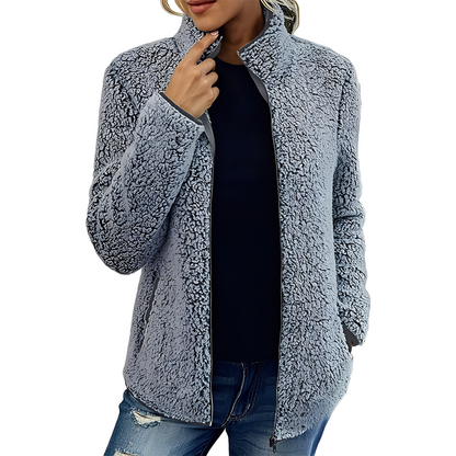 Larissa - Warme und modische Damen-Fleecejacke