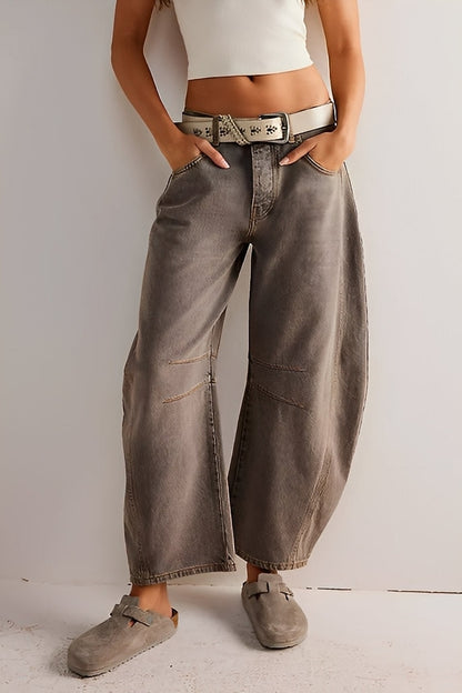 Jocelyn - Leichte Damenjeans mit lockerem Sitz