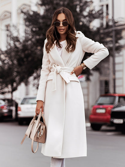 Haylie - Schöner Damenmantel aus Wolle mit Gürtel