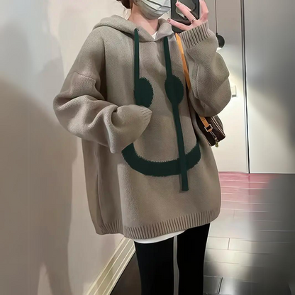 Ephah – Kuscheliger Smiley-Pulli mit Aufdruck
