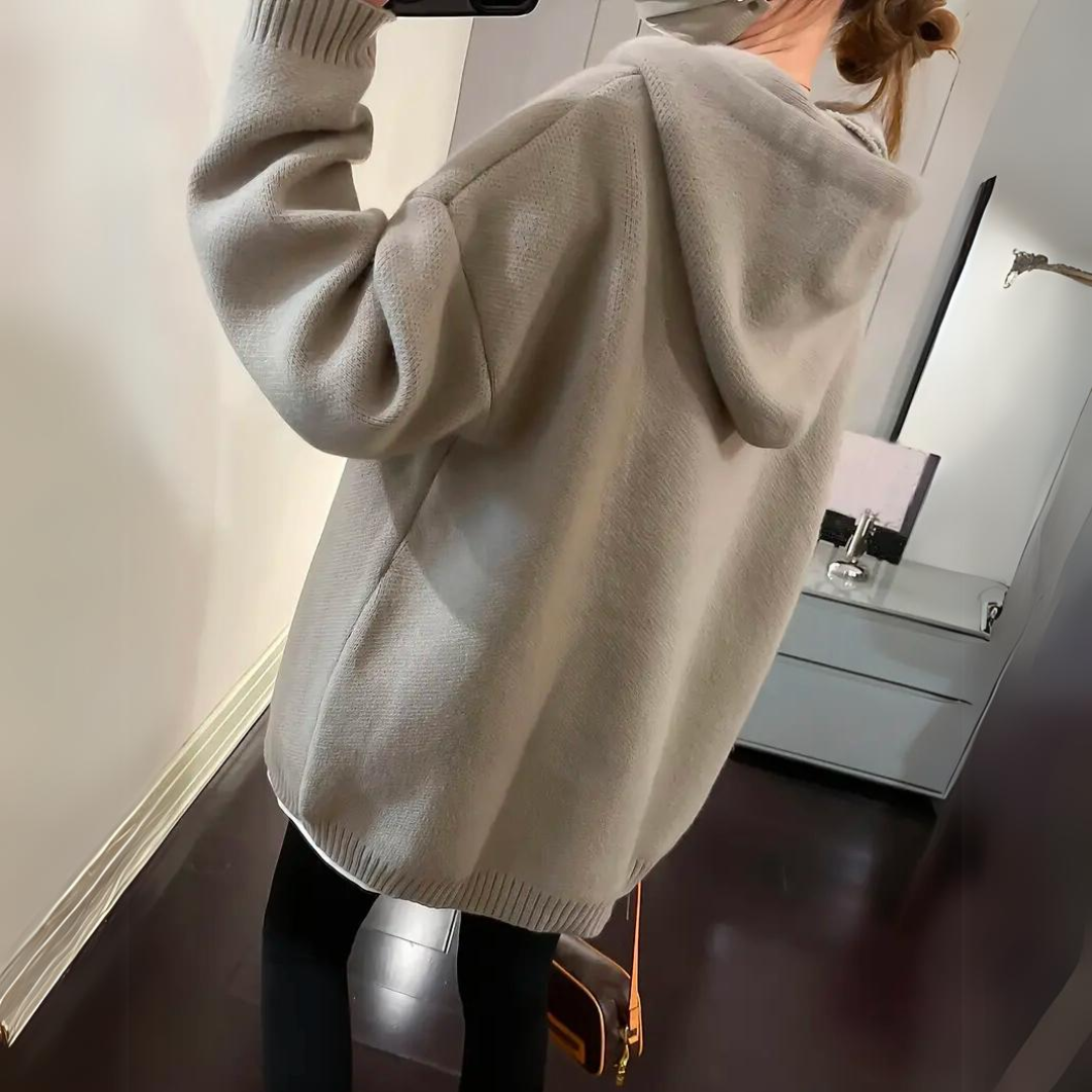 Ephah – Kuscheliger Smiley-Pulli mit Aufdruck