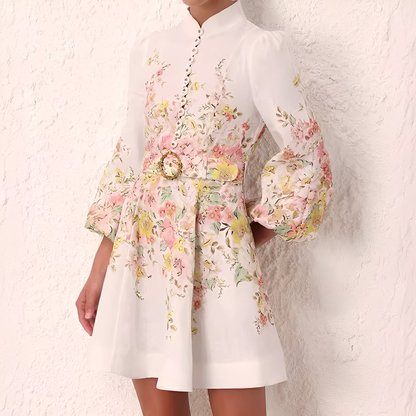 Debra - Schickes, kurzes Kleid für Damen mit Knöpfen