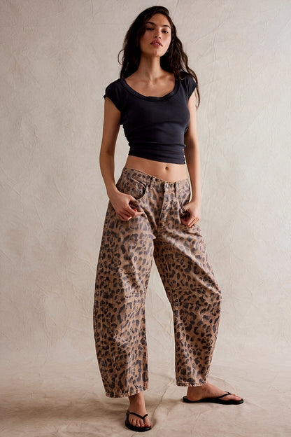 Adrienne - Klassische, locker geschnittene Barrel-Jeans für Damen