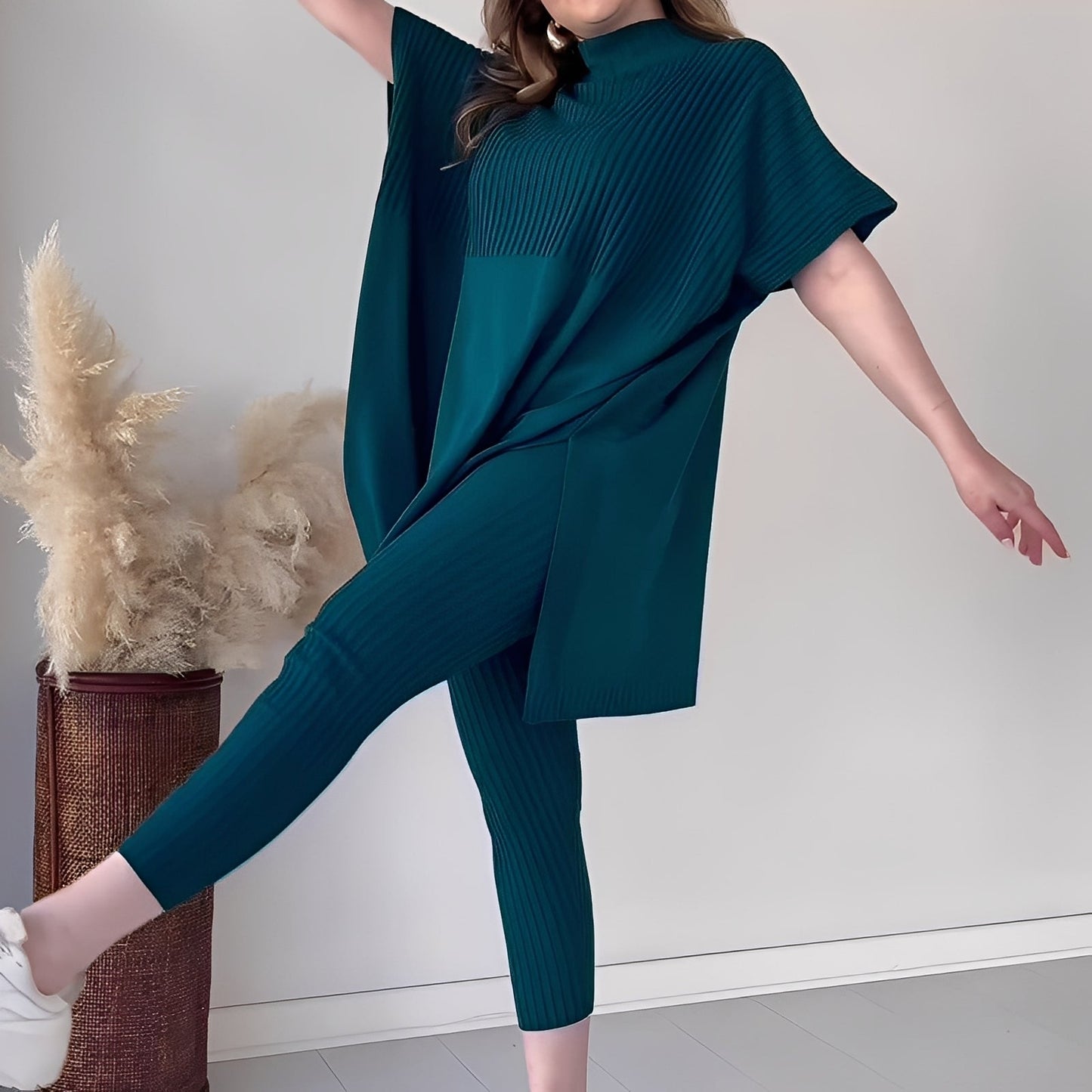 Roxanna - Gemütliches, locker geschnittenes Damen-Strickset aus zwei Teilen